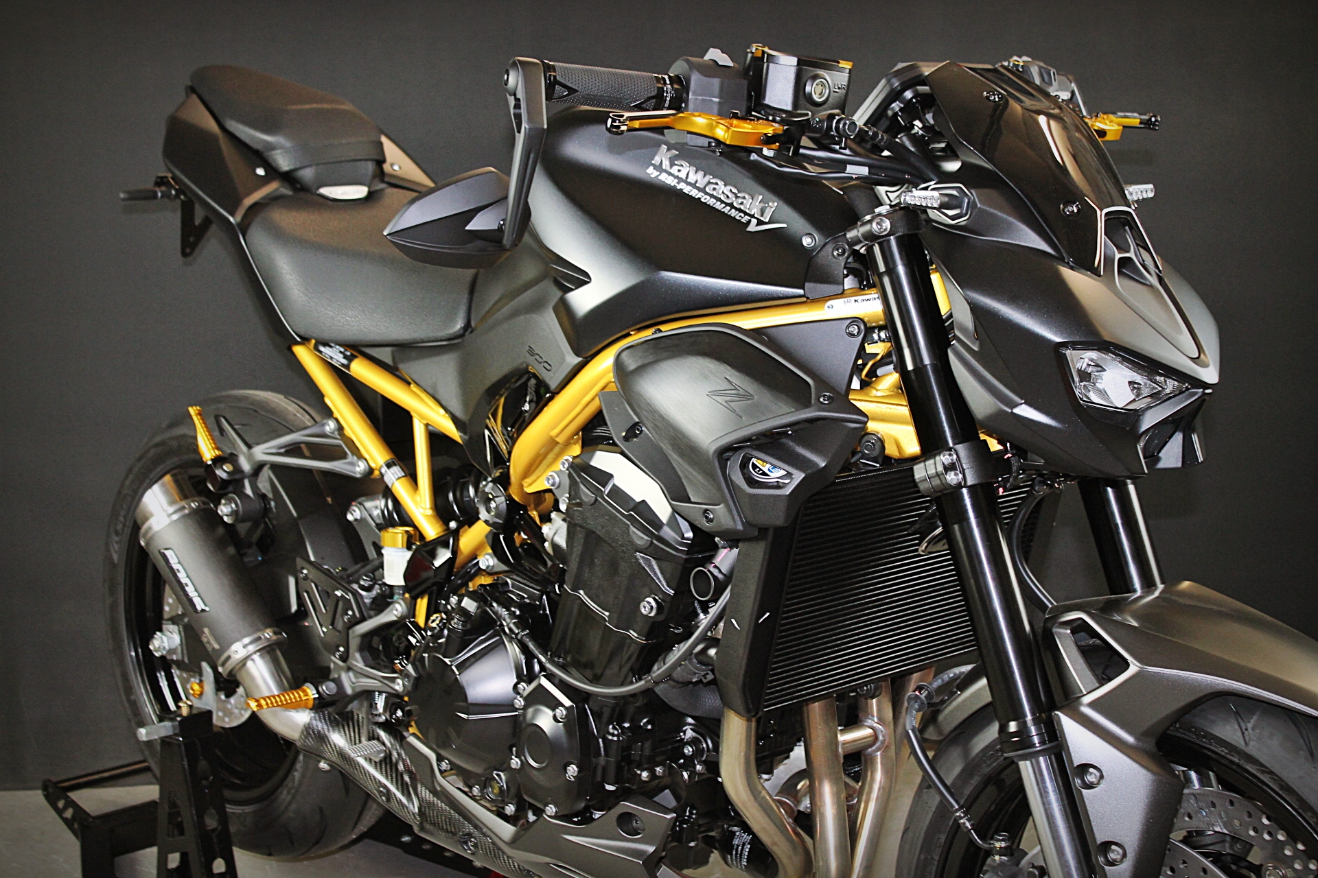 Kawasaki Z900 2026 RSI-Gold Frame Gun evo 2 ,,Plus,, HP139